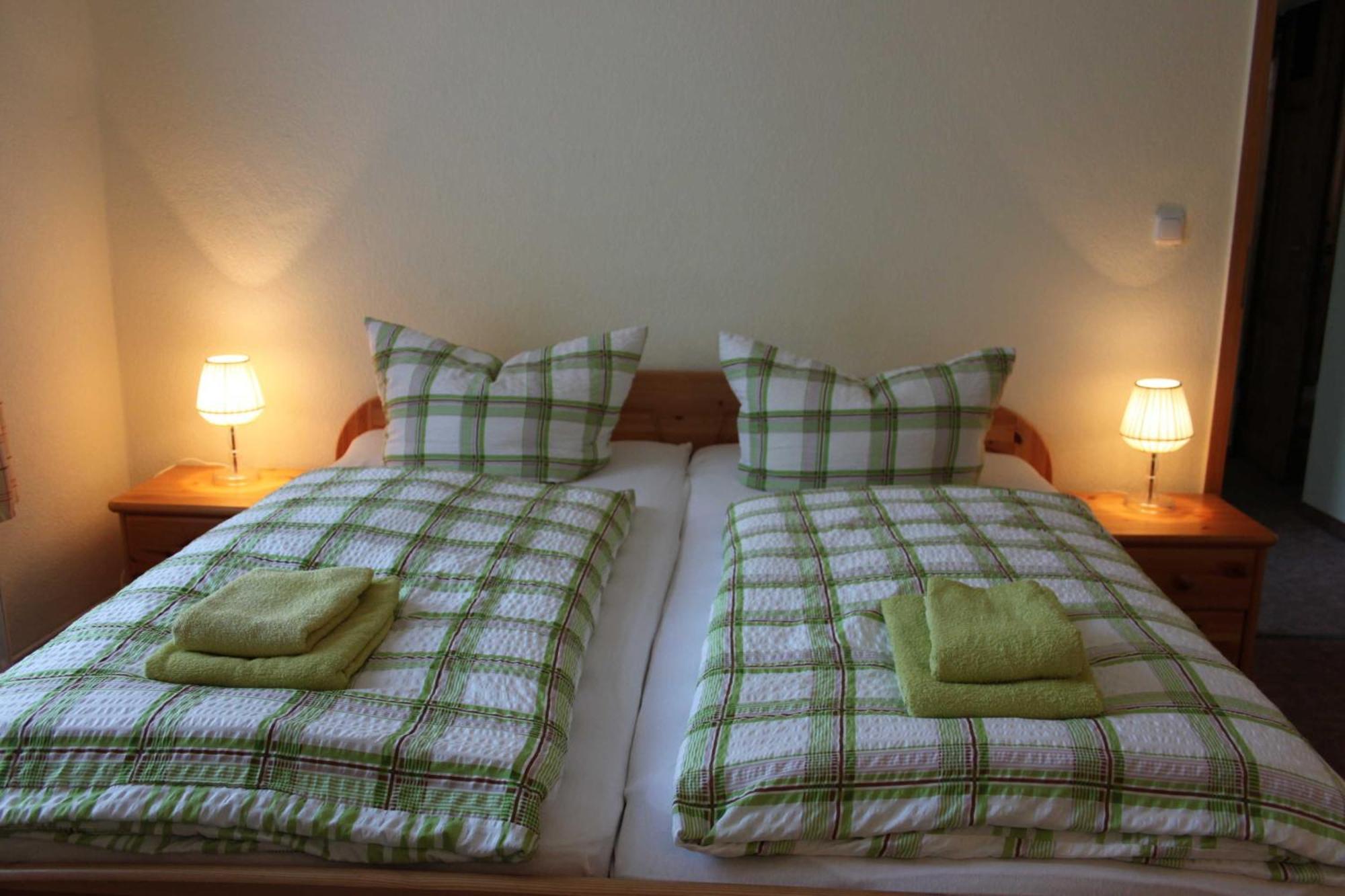 Pension Am Stadtgraben Hotel ลืบเบอเนา ภายนอก รูปภาพ