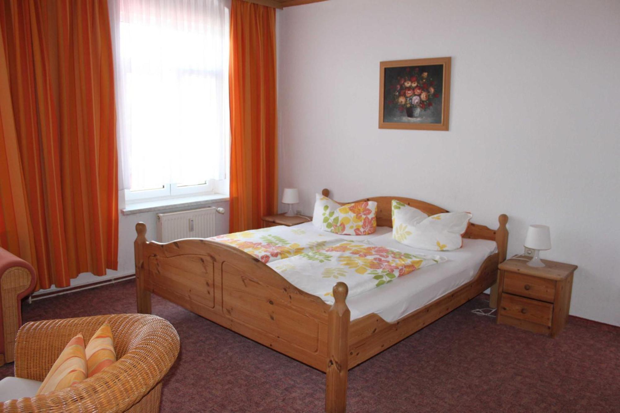 Pension Am Stadtgraben Hotel ลืบเบอเนา ภายนอก รูปภาพ